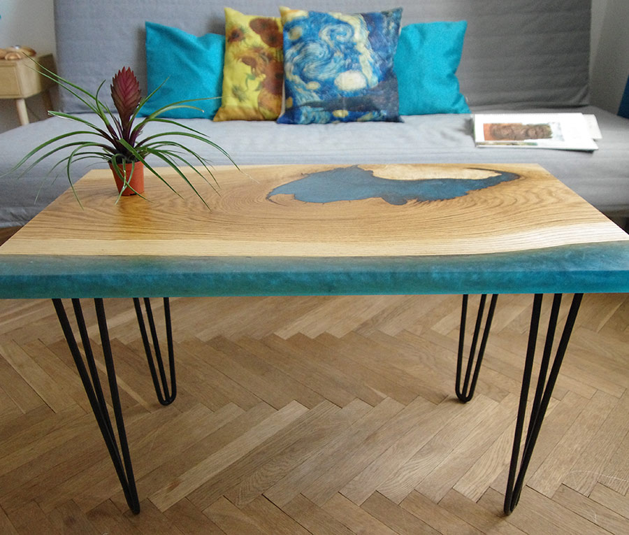 epoxy oak river table